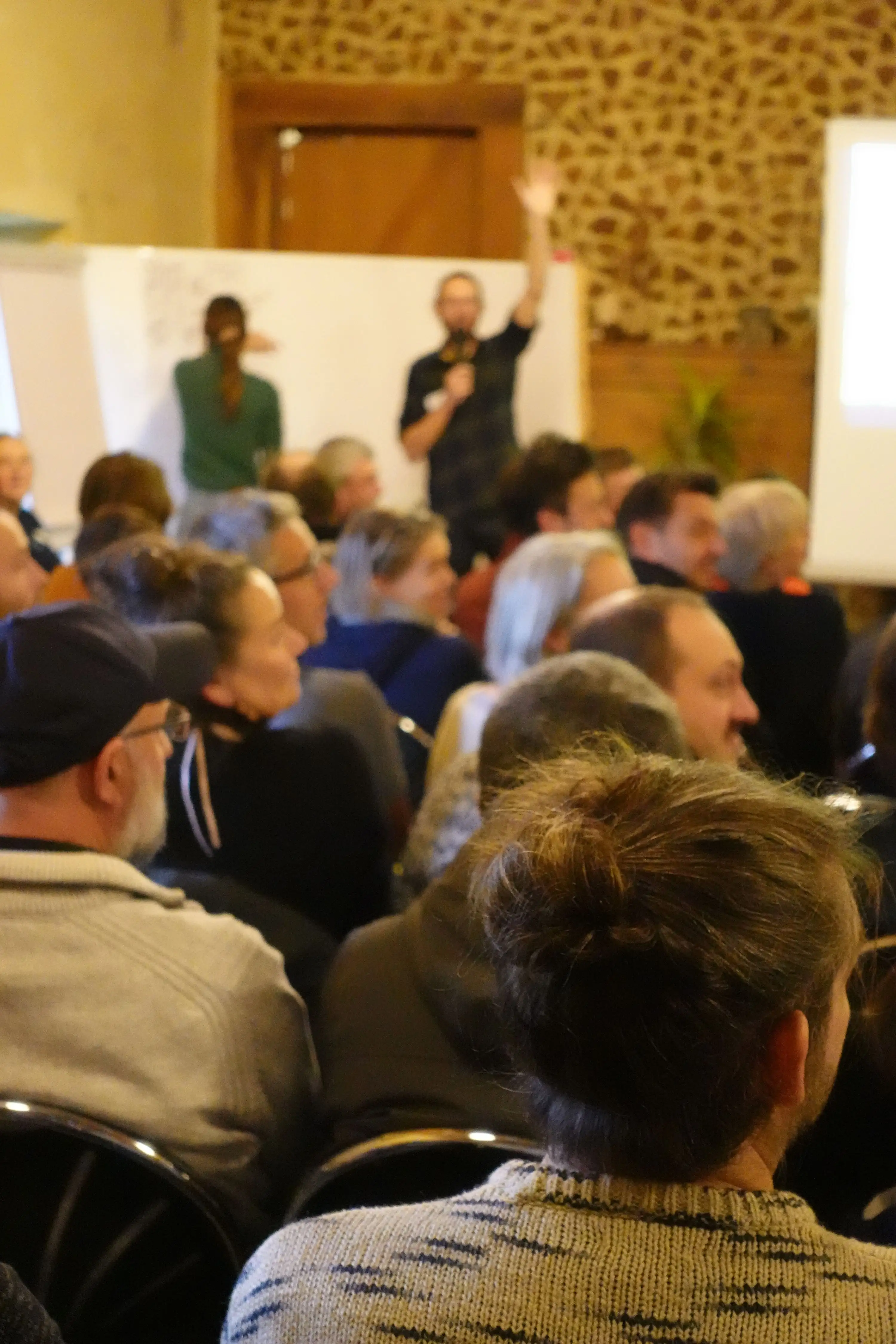 Échanges entre participants